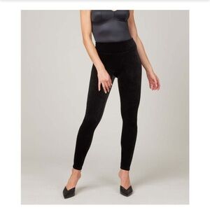 SPANX Very Black Classic High-Waist Velvet Leggings Large